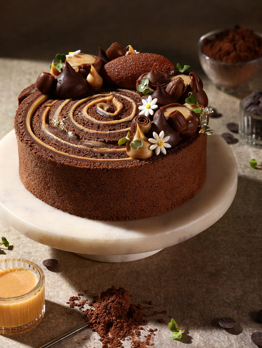 London Chocolate Swiss Roll - 750g - Contains Egg
