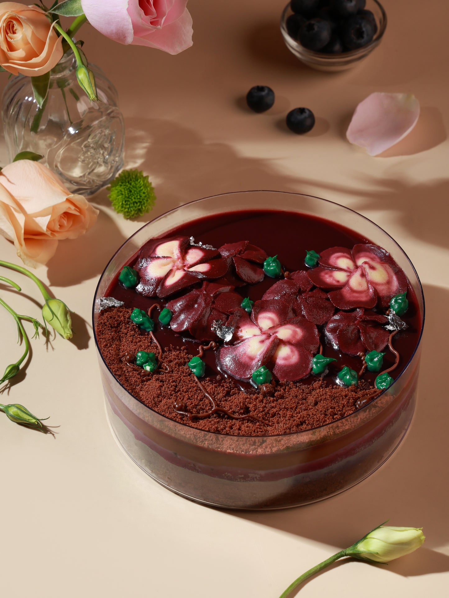 Blackcurrant blackberry and Chocolate Cake Tub - 750g - Egg Free