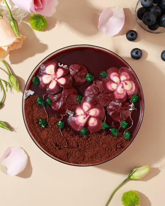 Blackcurrant blackberry and Chocolate Cake Tub - 750g - Egg Free